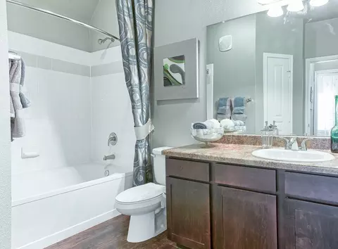 2046 Legacy Blvd, Eagle Pass, TX 78852 photo 12