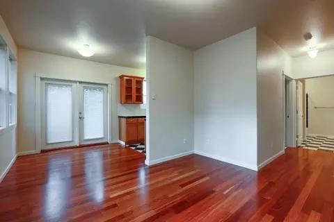 4405 NE Hoyt St, Portland, OR 97213