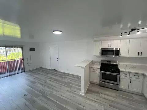 3759 W 27th St, Los Angeles, CA 90018