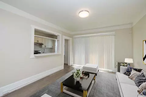 240 Grand Ave, Oakland, CA 94610