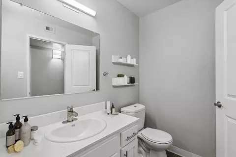817 Fulton Ave, Sacramento, CA 95825 photo 9