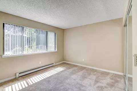 13808 NE 12th St, Bellevue, WA 98005 photo 18