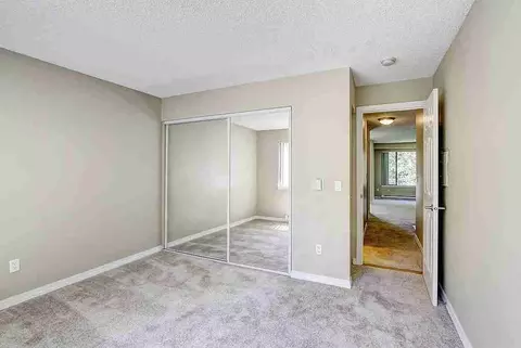 13808 NE 12th St, Bellevue, WA 98005 photo 17