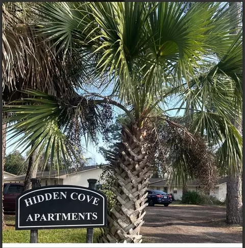 546 Cove Dr, Fort Walton Beach, FL 32547