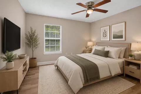100 Manor Ct, Greenville, AL 36037
