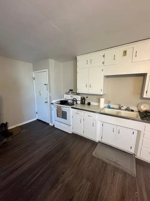 335 Elder St, Dike, IA 50624 photo 6