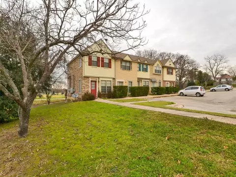 202 S College St, Georgetown, TX 78626
