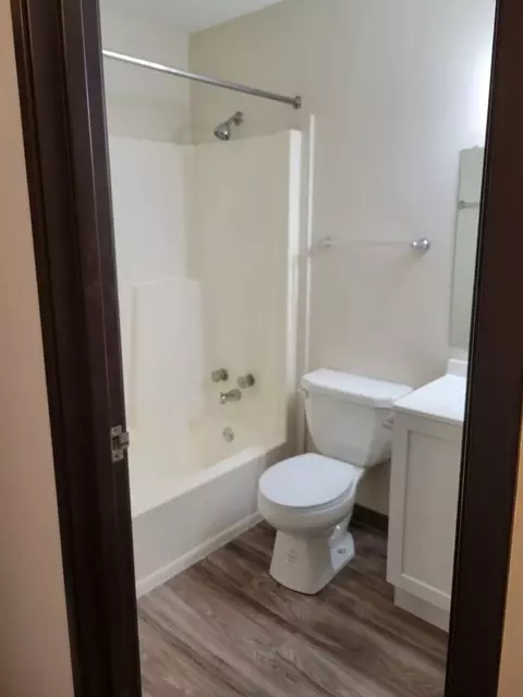 1015 E Central Entrance, Duluth, MN 55811