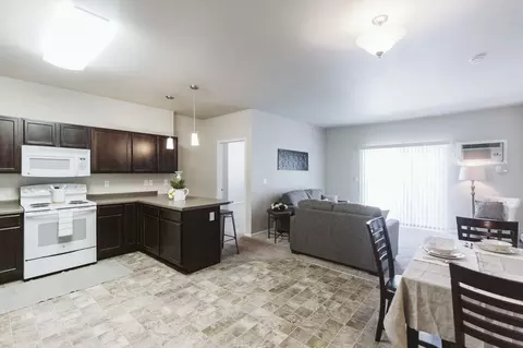 5301 27th St S, Fargo, ND 58104