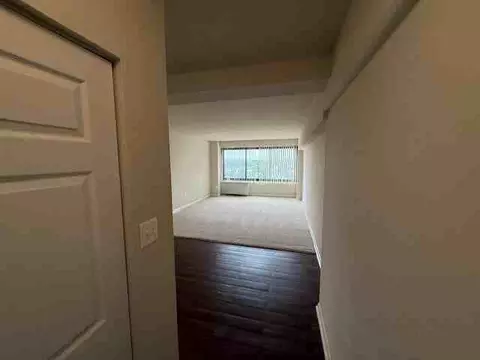 816 Easley St, Silver Spring, MD 20910 photo 9