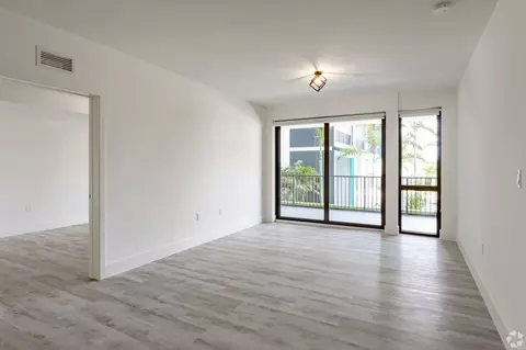 4400 W Sunrise Blvd, Plantation, FL 33313 photo 20