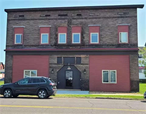 1516 Broadway St, Superior, WI 54880