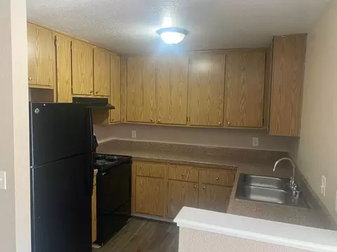 2727 Walnut Ave, Carmichael, CA 95608 photo 11