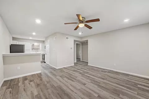 653 N Henry Hynds Expy, Van Alstyne, TX 75495