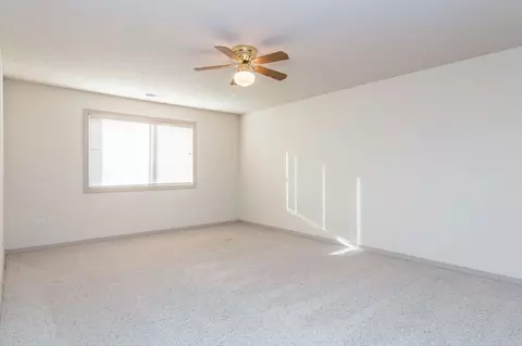 15600 Galaxie Ave, Apple Valley, MN 55124