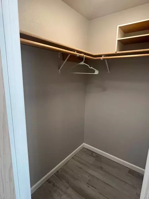 12329 Roosevelt Way NE, Seattle, WA 98125 photo 9
