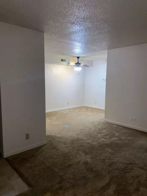 32 Woodglen Apartment, Arnold, MO 63010