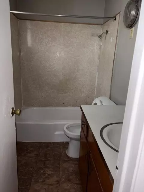 1726 Switzer St, Jacinto City, TX 77029