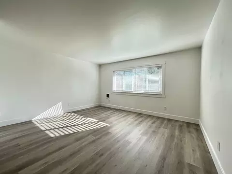 13555 SW Jenkins Rd, Cedar Hills, OR 97005 photo 11