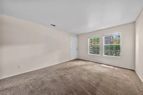 321 T St, Sacramento, CA 95811