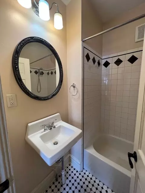 322 E 5th St, Duluth, MN 55805 photo 9
