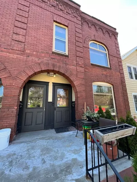 322 E 5th St, Duluth, MN 55805 photo 2