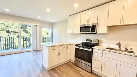3649 Market St, San Francisco, CA 94131