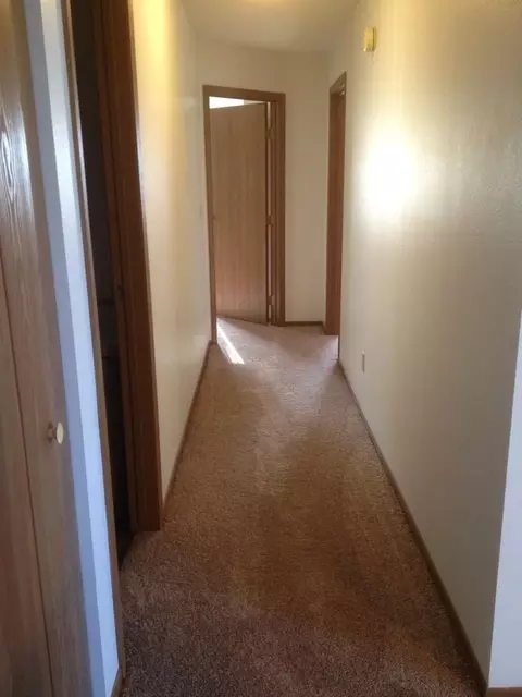 1208 28th Ave S, Moorhead, MN 56560