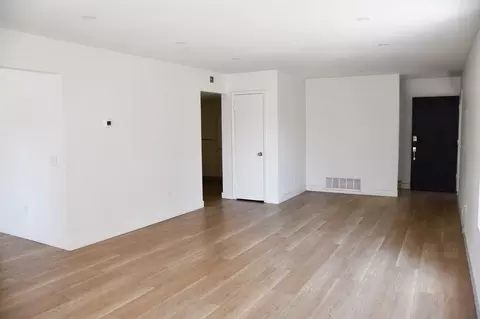 994 Valencia St, Costa Mesa, CA 92626 photo 10