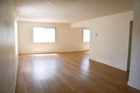994 Valencia St, Costa Mesa, CA 92626 photo 6