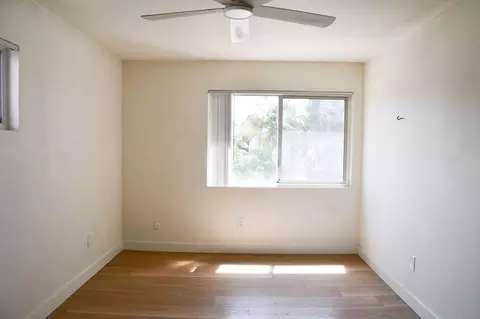 994 Valencia St, Costa Mesa, CA 92626 photo 70