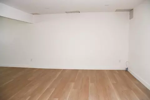 994 Valencia St, Costa Mesa, CA 92626 photo 7
