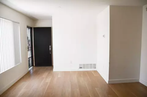 994 Valencia St, Costa Mesa, CA 92626 photo 13