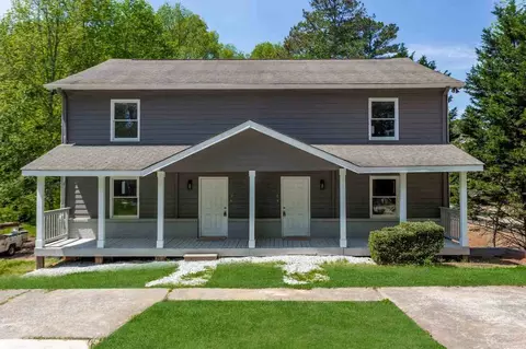 806 Palm St, Holly Springs, GA 30115