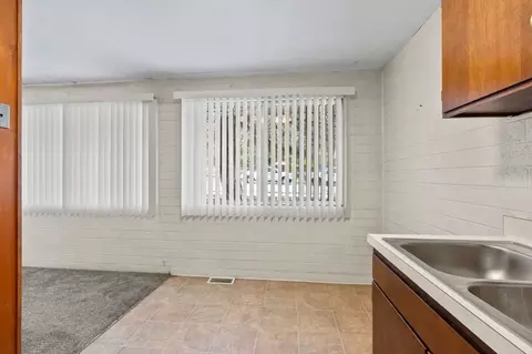 135 E 8920 S, Sandy, UT 84070 photo 5