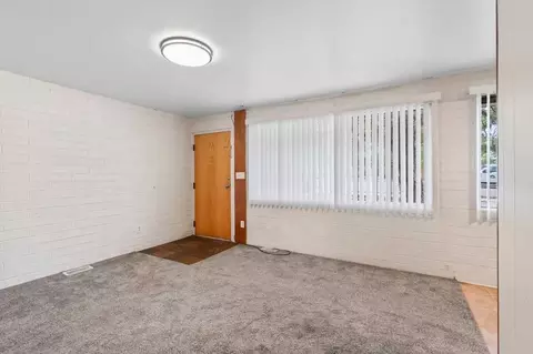 135 E 8920 S, Sandy, UT 84070 photo 2
