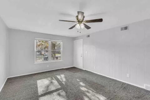 9200 E 54th St, Raytown, MO 64133 photo 7