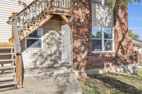 9200 E 54th St, Raytown, MO 64133