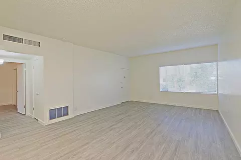 301 W Medlock Dr, Phoenix, AZ 85013 photo 11