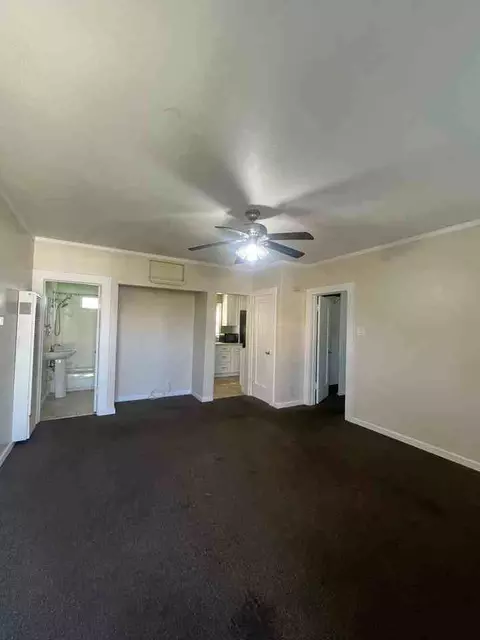 827 Cedar Ave, Long Beach, CA 90813 photo 5