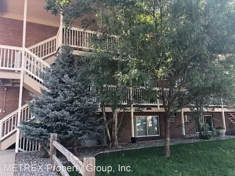 5318 S Fox St, Littleton, CO 80120