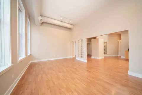 224 E Michigan Ave, Kalamazoo, MI 49007