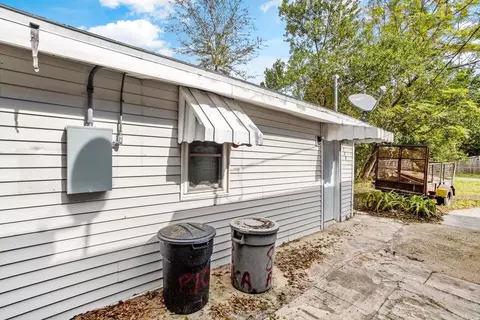 8108 N Alaska St, Tampa, FL 33604