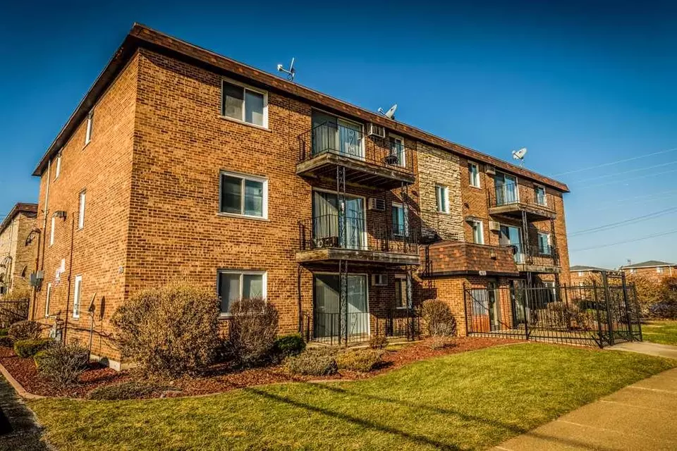  1677 State St, Calumet City, IL 60409 photo 13