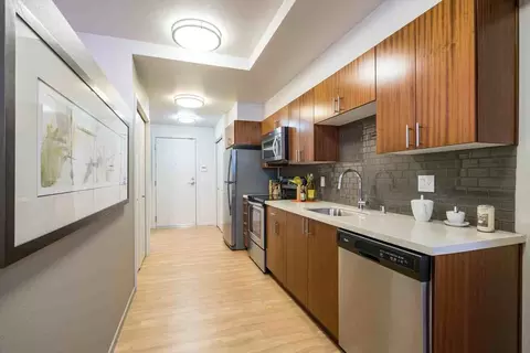 905 Dexter Ave N, Seattle, WA 98109 photo 8