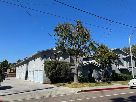 3440 Helix St, Spring Valley, CA 91977