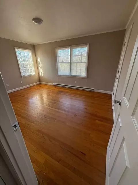 231 W Colonial Dr, Thomasville, NC 27360