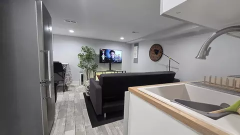 1425 P St NW, Washington, DC 20005 photo 4