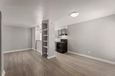 2600 Arroyo Ave, Dallas, TX 75219