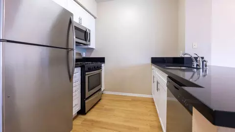 3801 E Pacific Coast Hwy, Long Beach, CA 90804 photo 4
